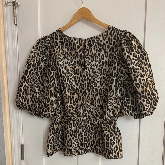 H&M Animal Print Puff Sleeve Blouse - Picture 3 of 3